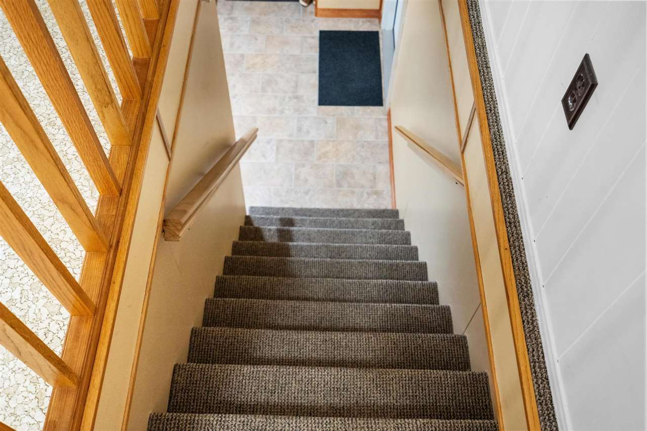 5534 Lakeshore Road