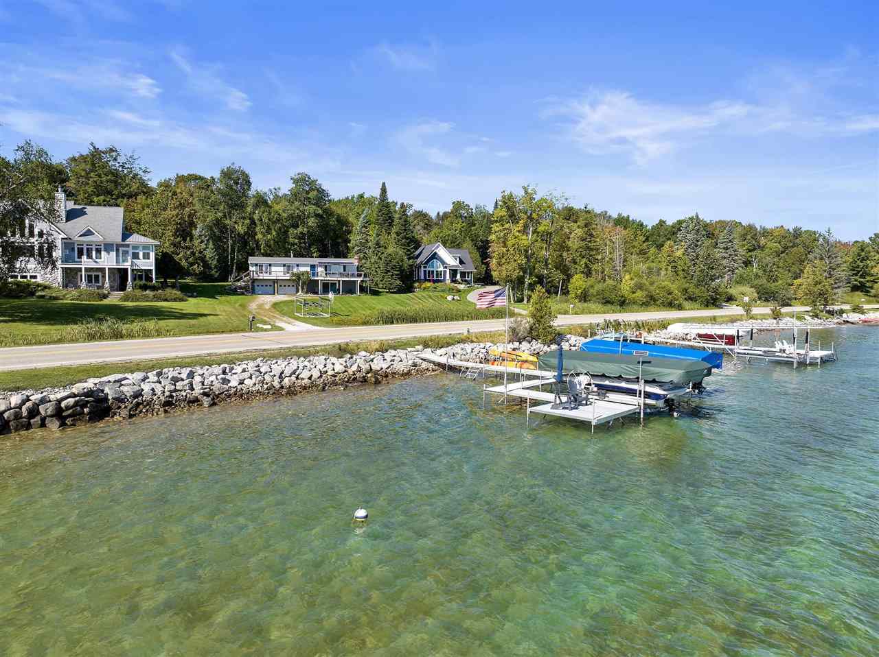 5534 Lakeshore Road