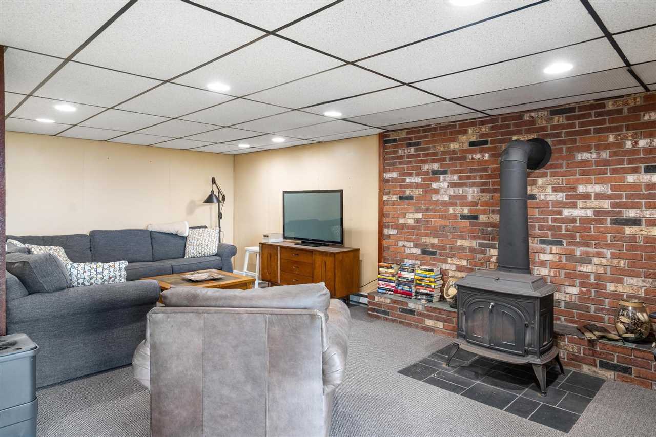 5534 Lakeshore Road