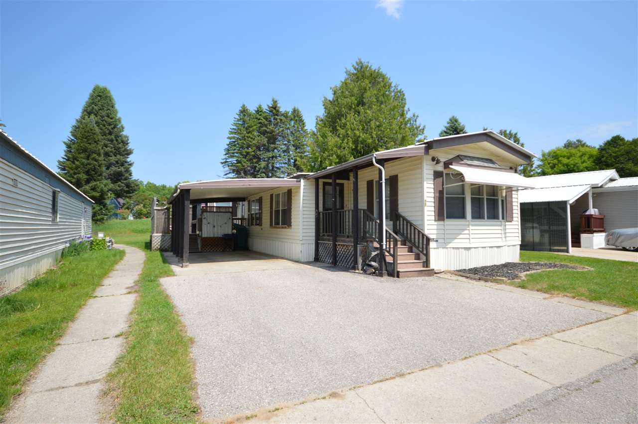 526 N Lake Street Unit: Lot # 33