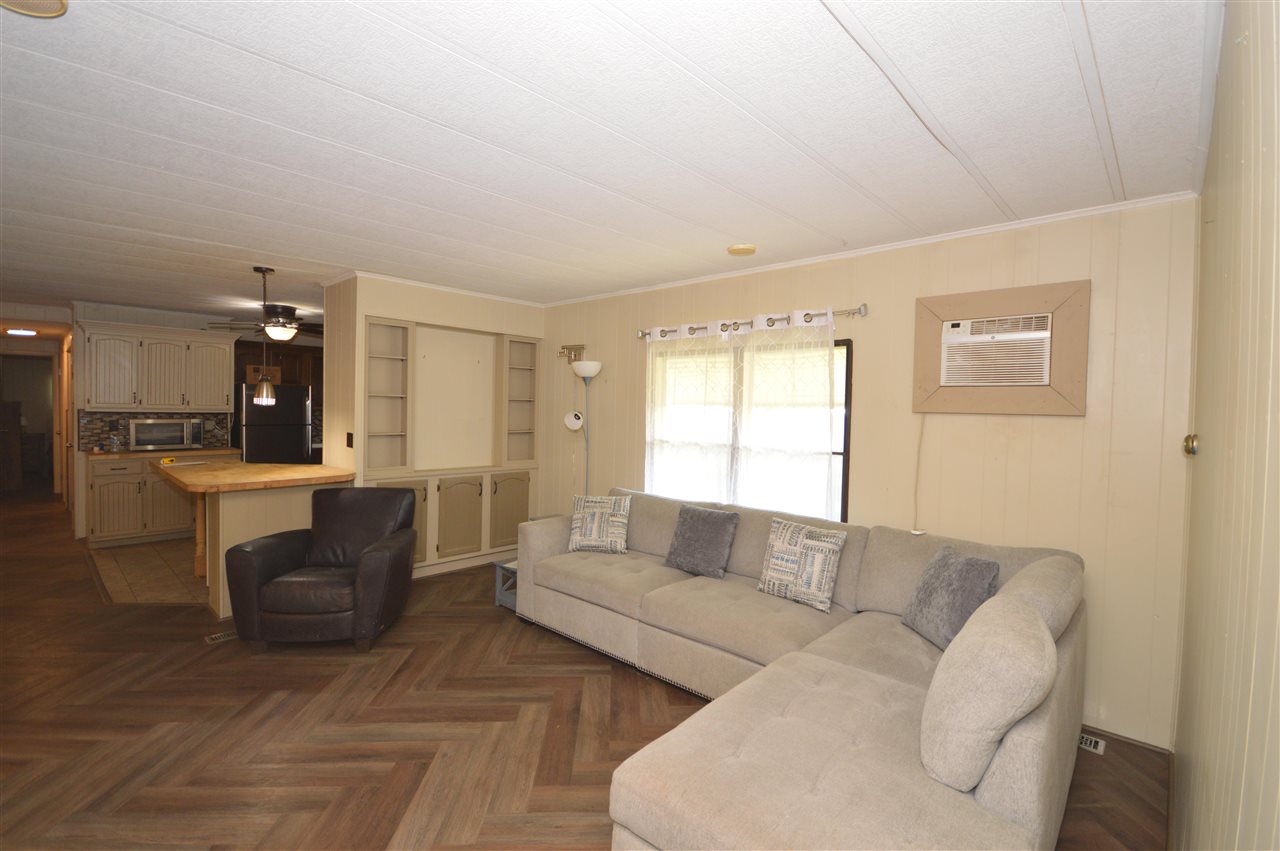 526 N Lake Street Unit: Lot # 33