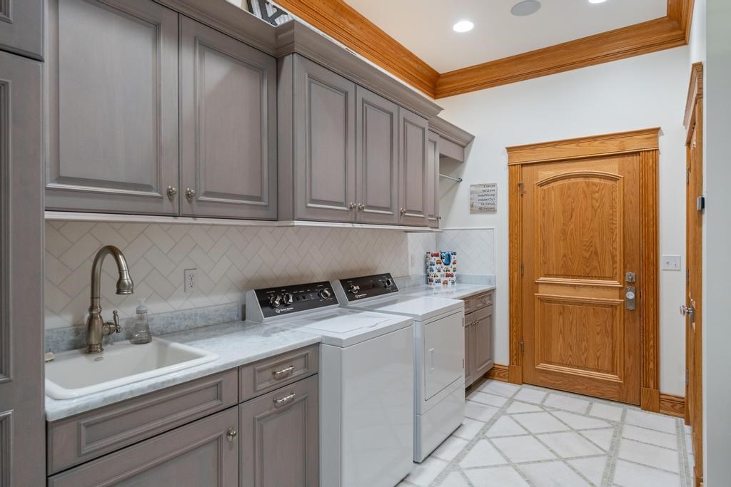 3248 Glenwood Beach Drive