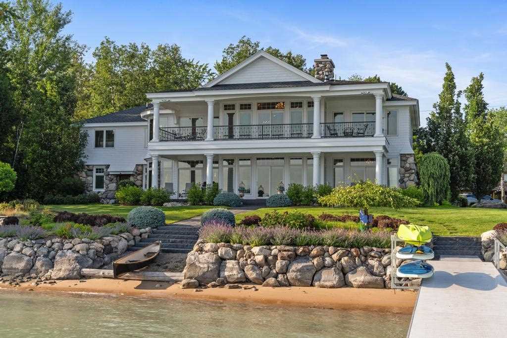 3248 Glenwood Beach Drive
