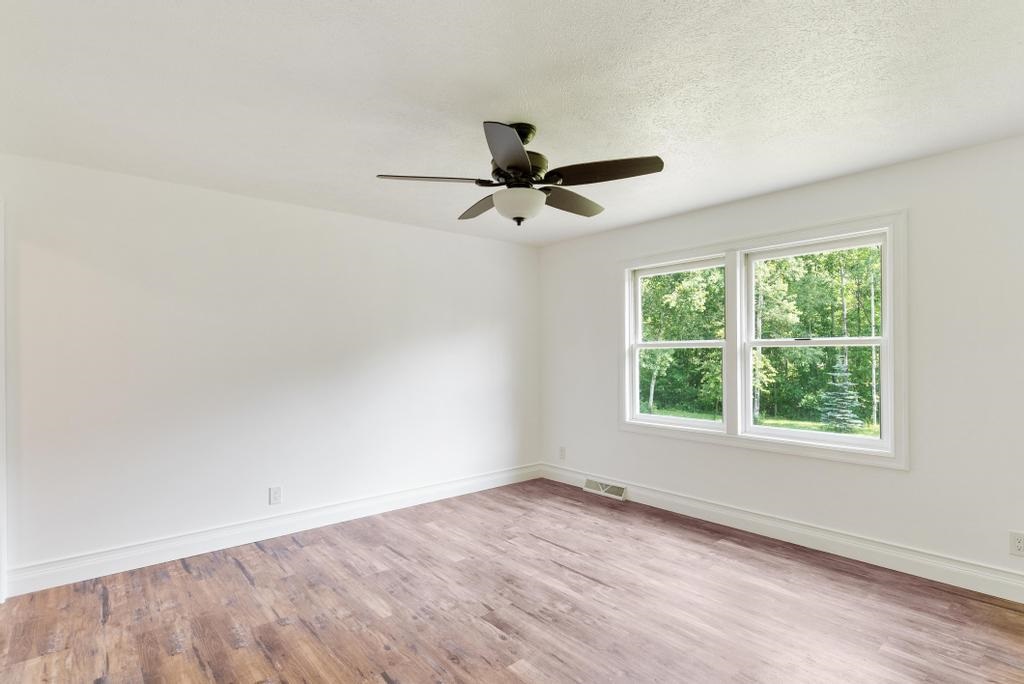 1250 Saw Mill Lane