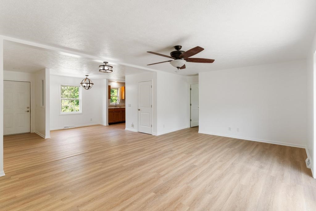 1250 Saw Mill Lane