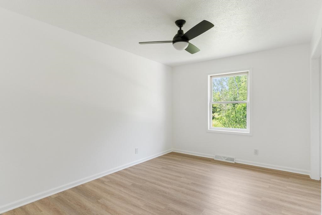 1250 Saw Mill Lane