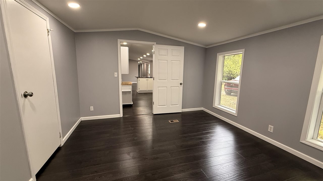 118 Carson