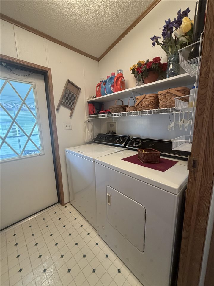 526 N Lake Street Unit: 128