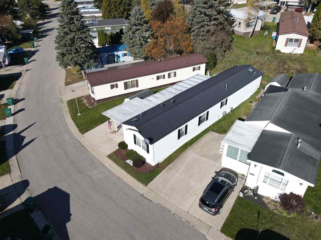 526 N Lake Street Unit: 128