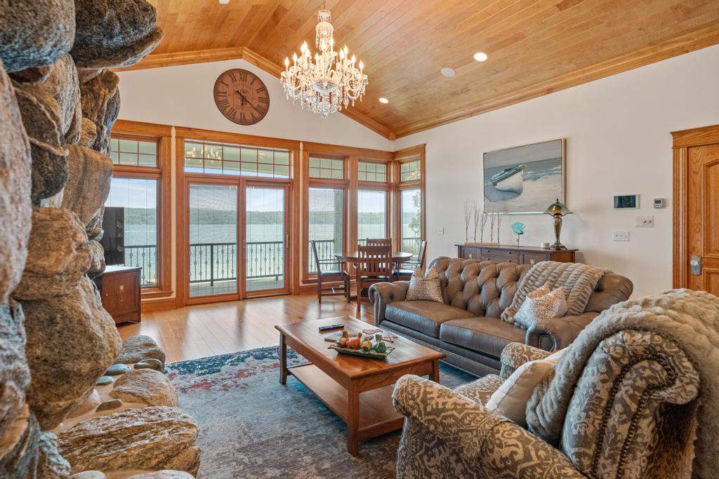 3248 Glenwood Beach Drive