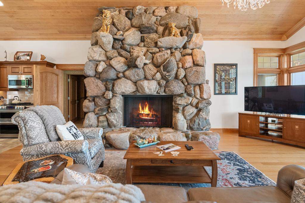 3248 Glenwood Beach Drive