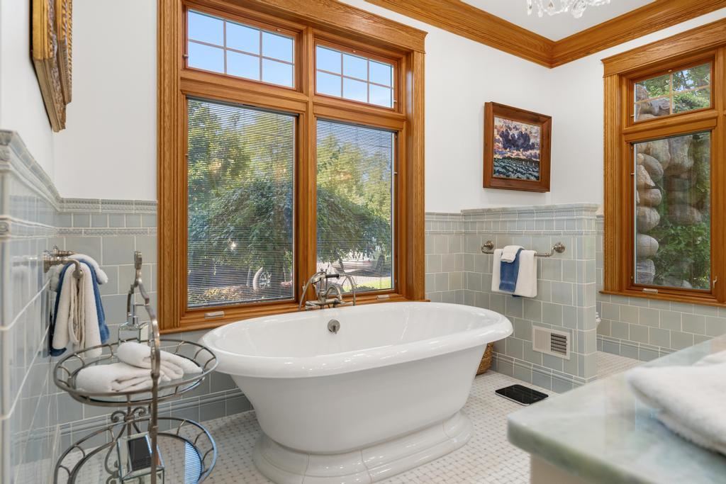 3248 Glenwood Beach Drive