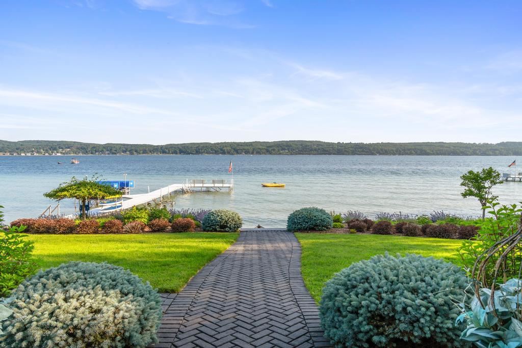 3248 Glenwood Beach Drive