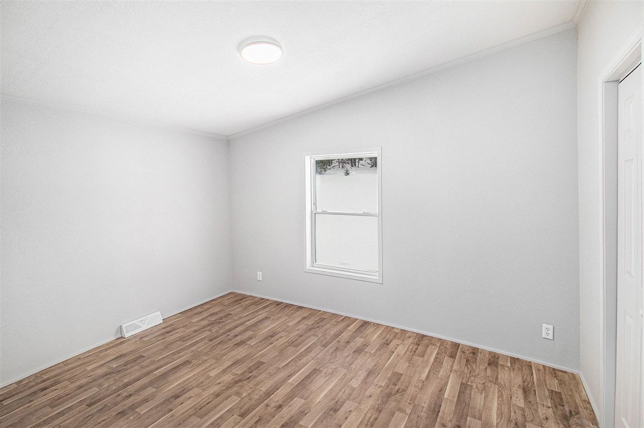 2755 Crestview