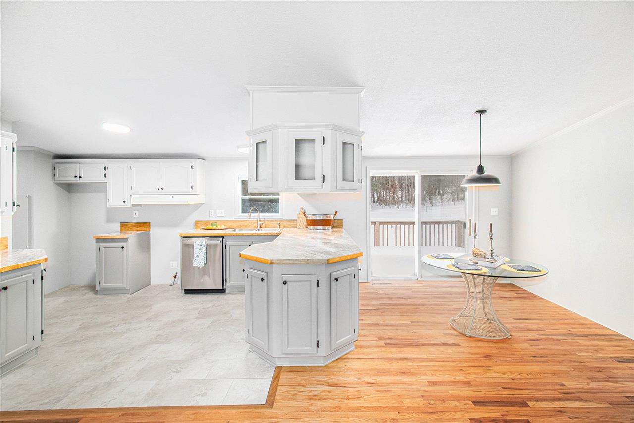 2755 Crestview