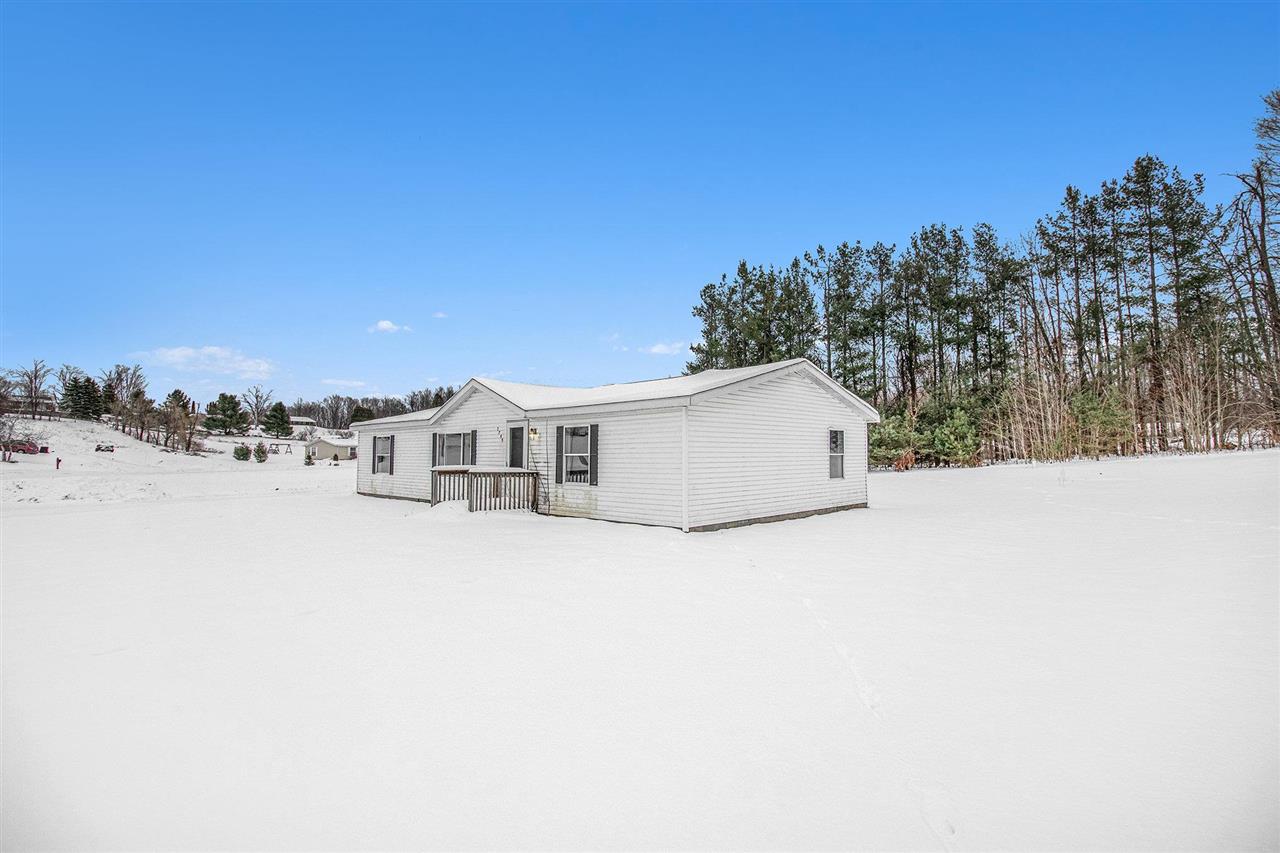 2755 Crestview