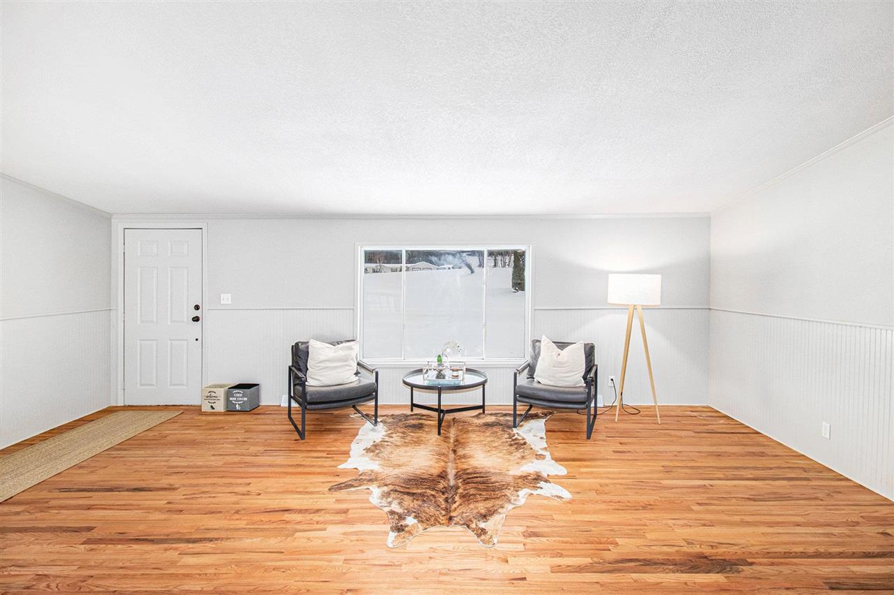2755 Crestview