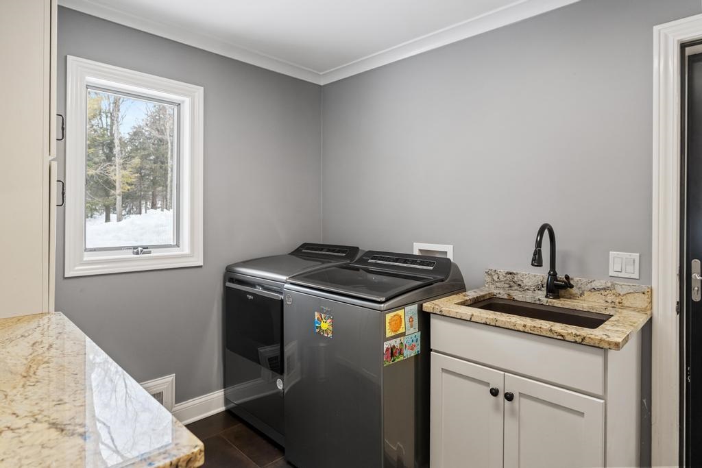 6598 Forest Way Unit: 156