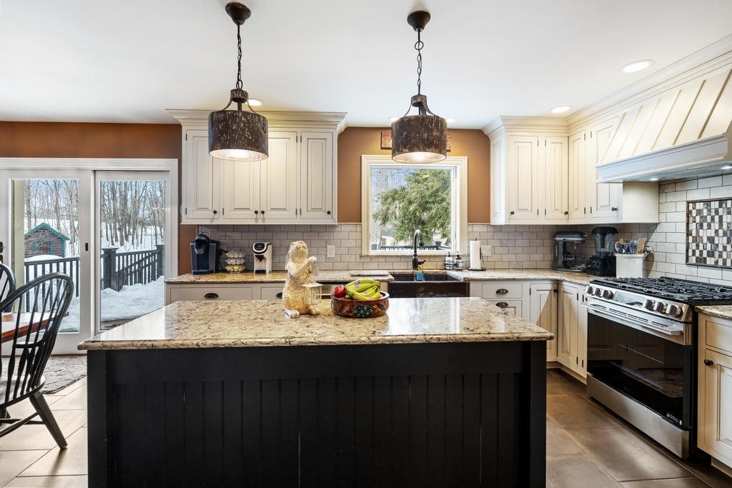 6598 Forest Way Unit: 156