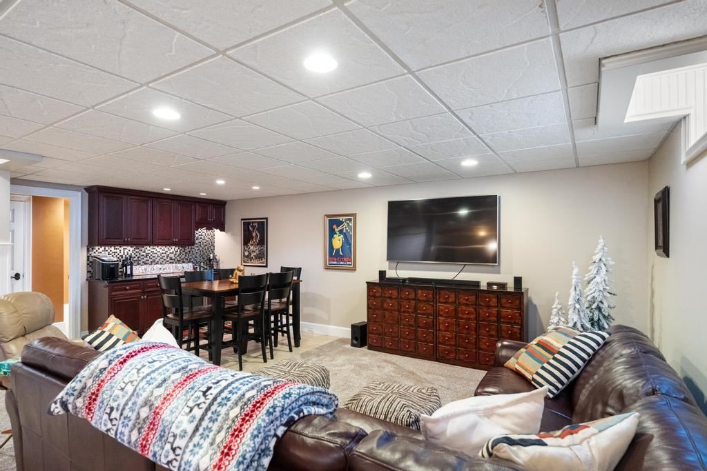 6598 Forest Way Unit: 156