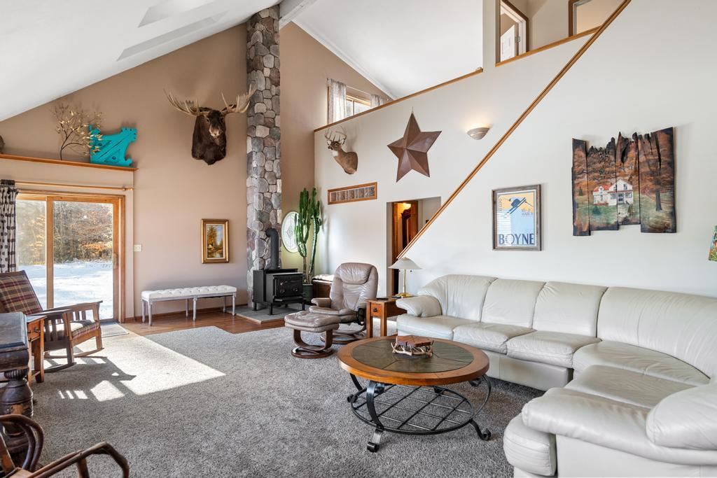 3225 Fall Park Road