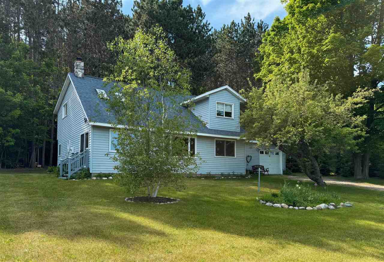3225 Fall Park Road