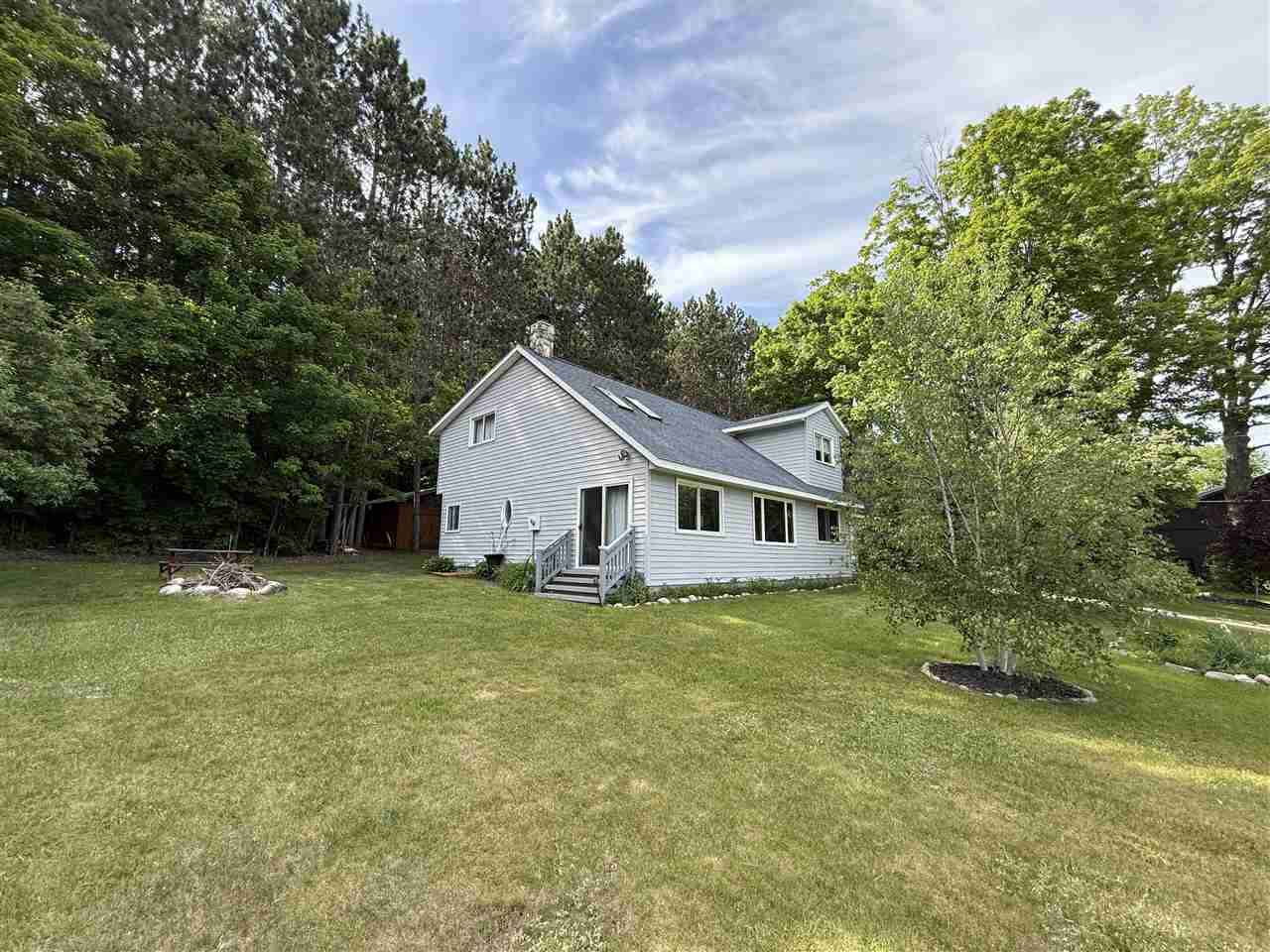 3225 Fall Park Road