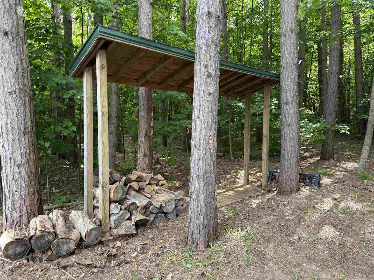 3225 Fall Park Road