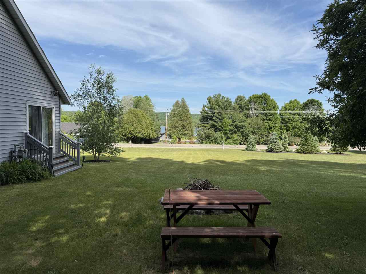 3225 Fall Park Road
