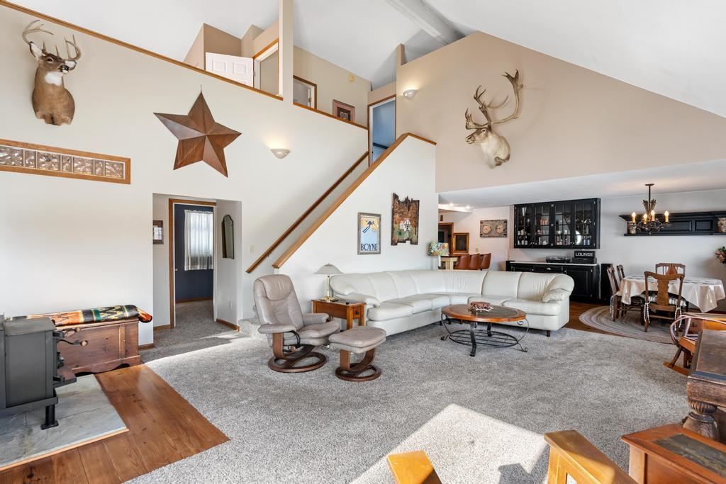 3225 Fall Park Road