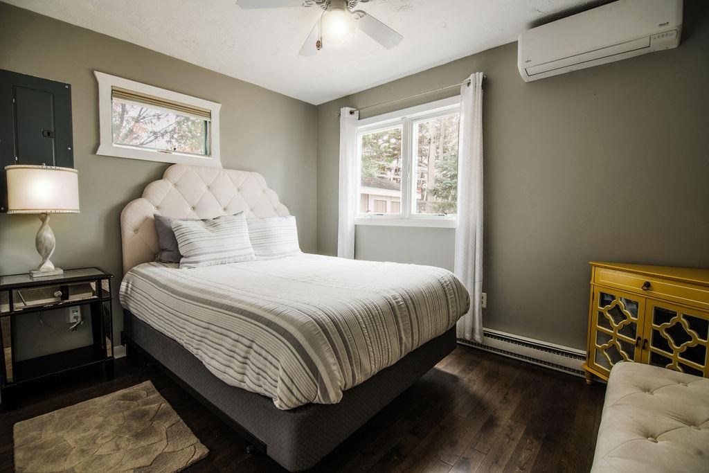 4757 Lakeshore Road