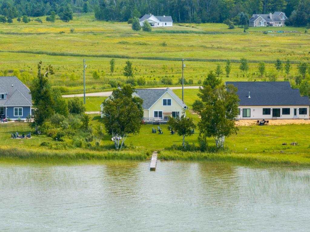 6097 Summerside Drive