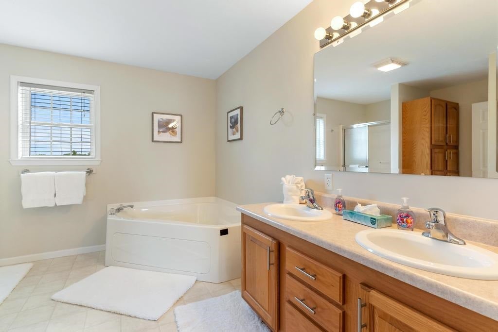 6097 Summerside Drive