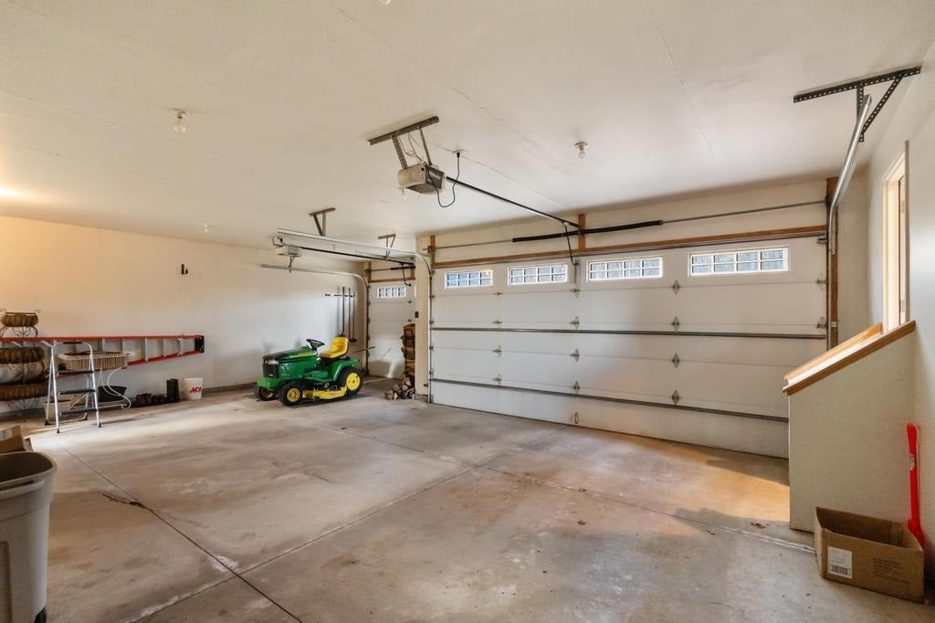 282 Blue Water Trail