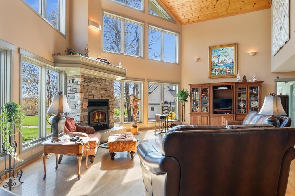 282 Blue Water Trail