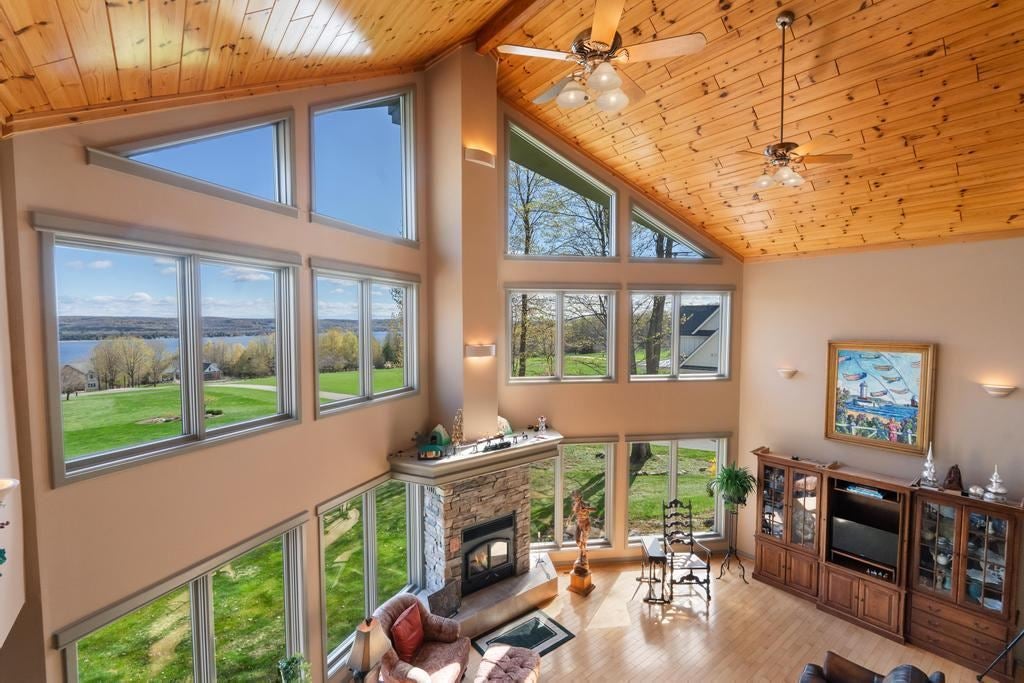 282 Blue Water Trail