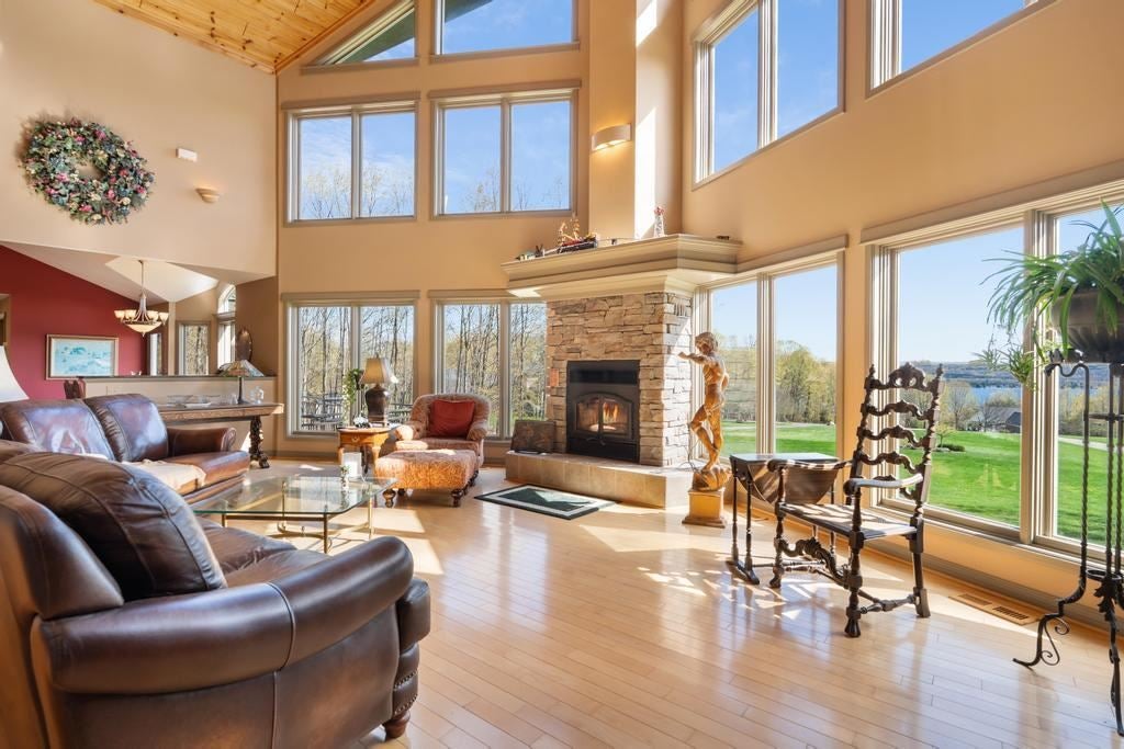 282 Blue Water Trail