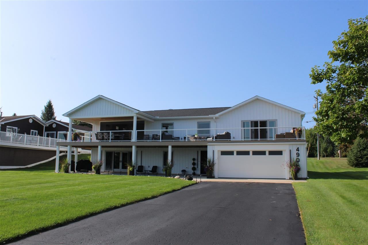 4906 Lakeshore Road
