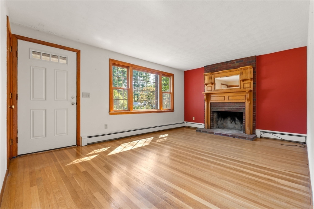 11 Great Lake Dr