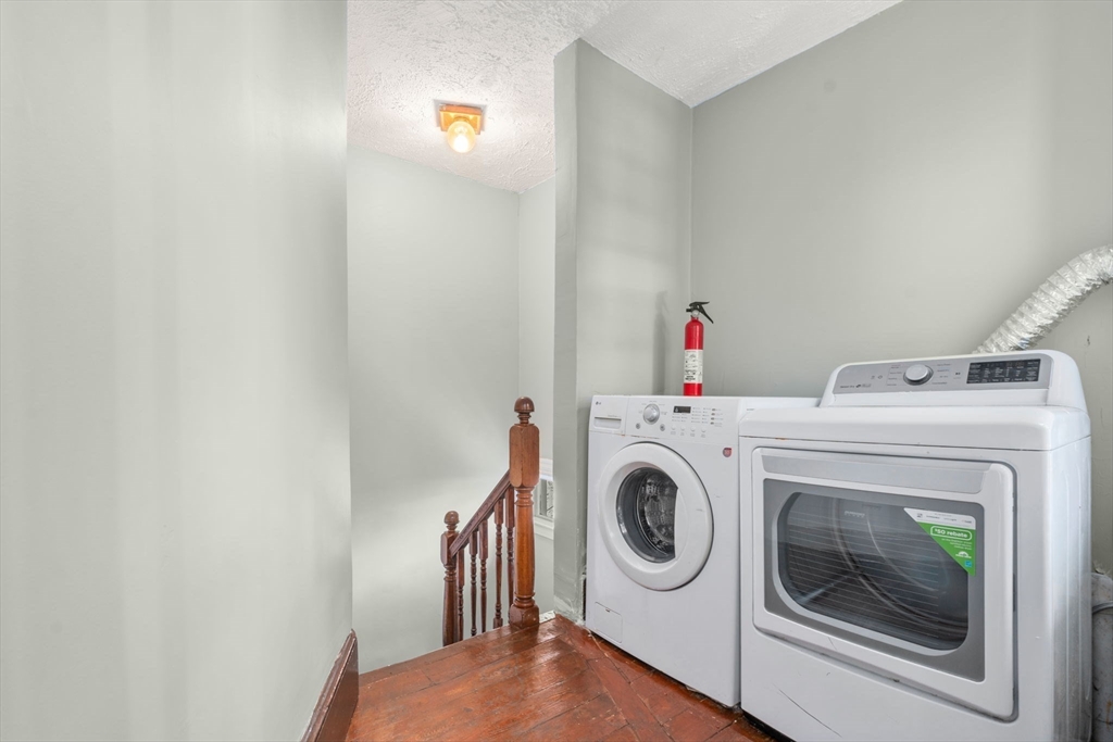 20 Carson St