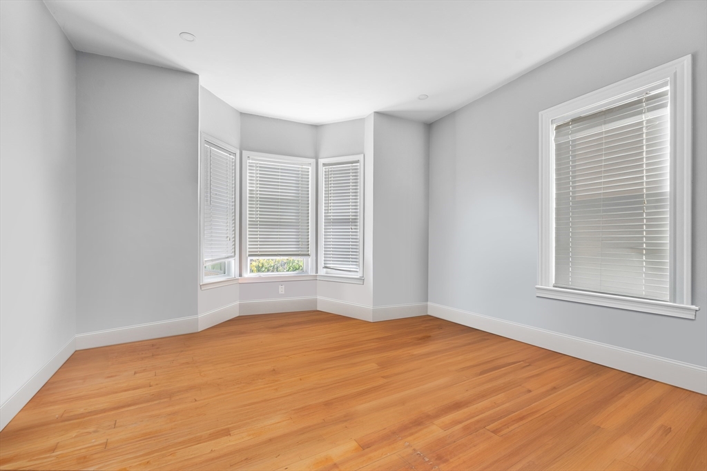 20 Carson St