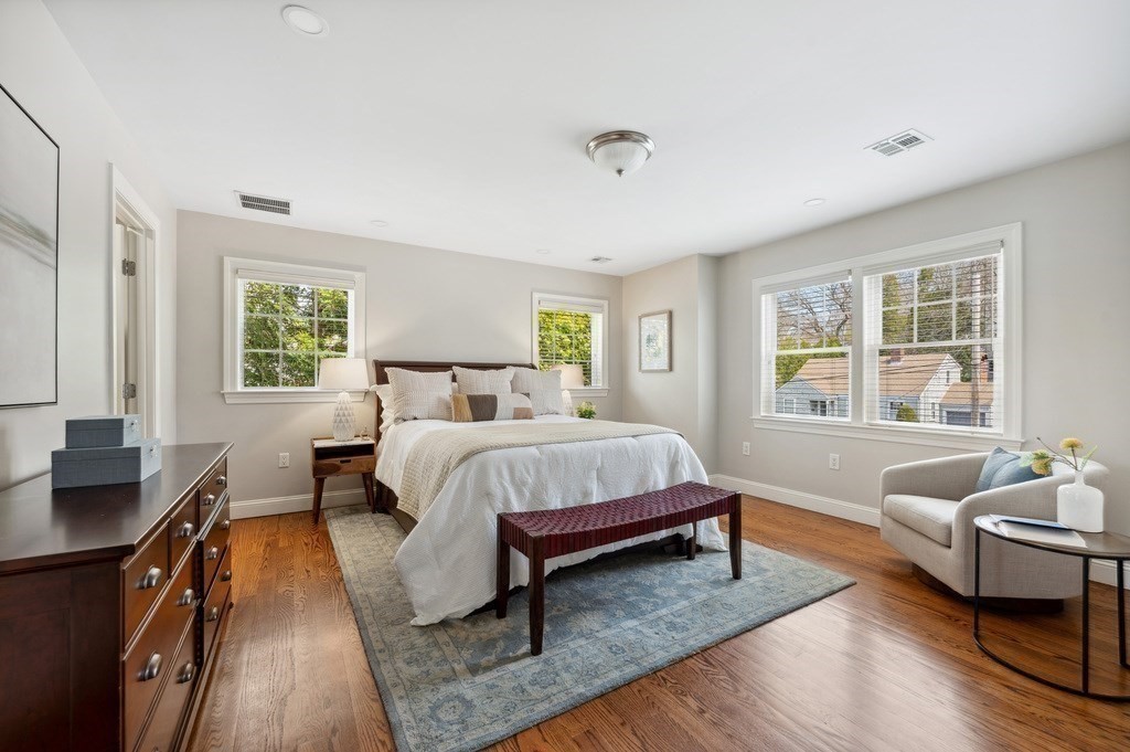 97 Manning St