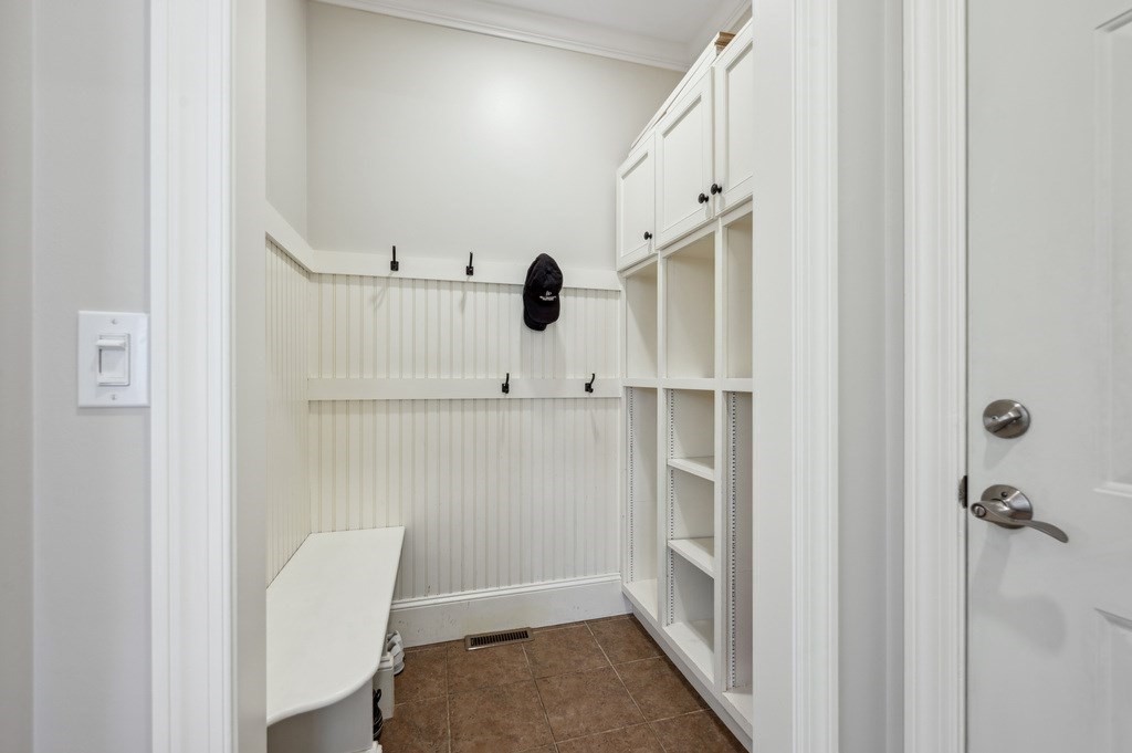 97 Manning St