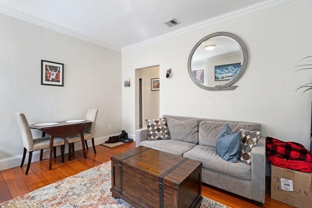 14 Gloucester St # 4B