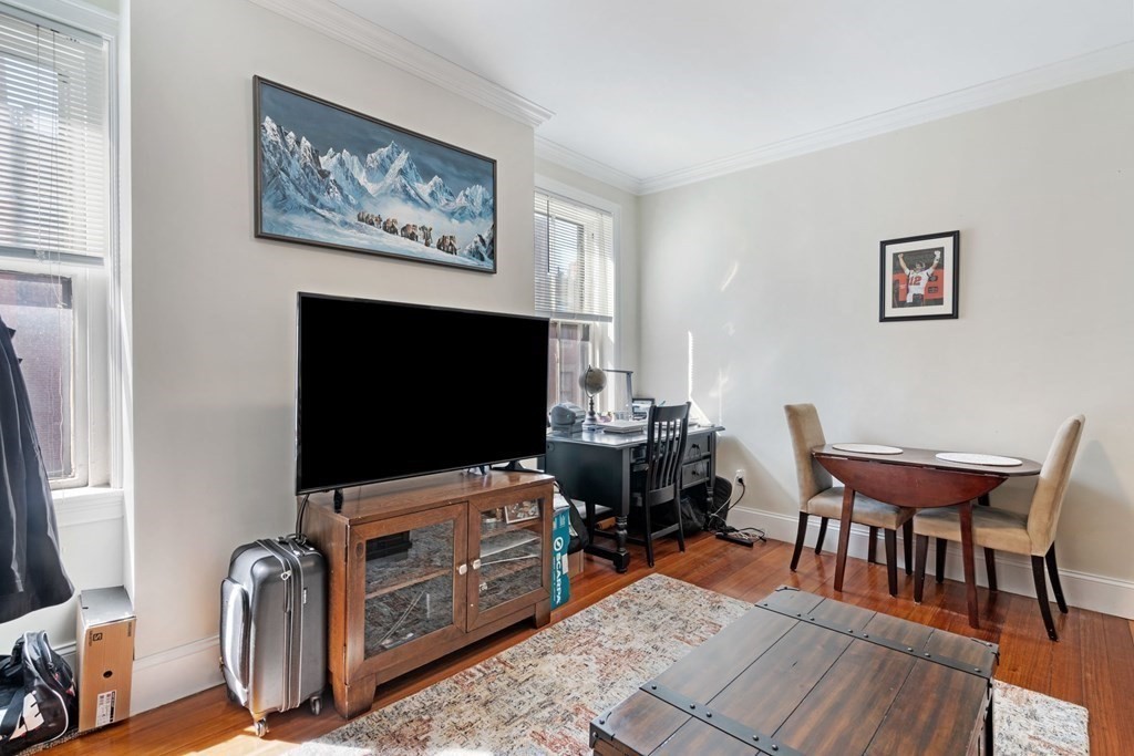 14 Gloucester St # 4B