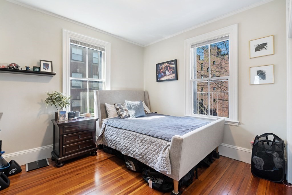 14 Gloucester St # 4B