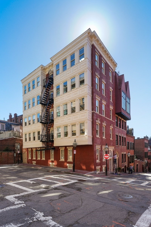 112 Myrtle # 3A