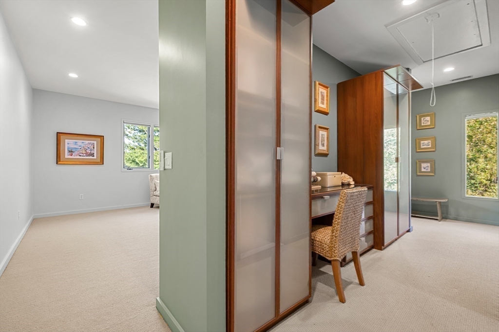 2 Forest Hill Road