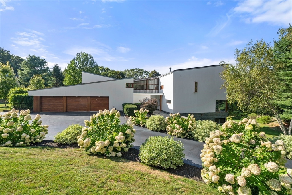 2 Forest Hill Road