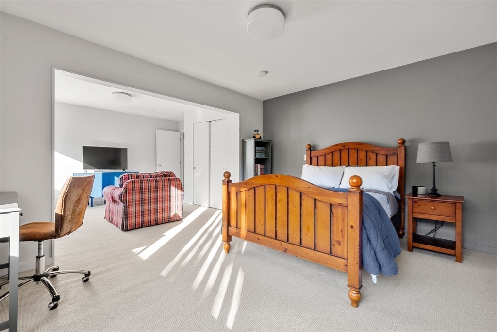 2 Forest Hill Road